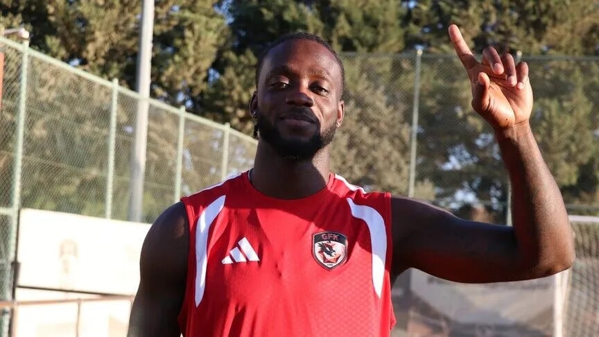 Gaziantep FK Stoperi Myenty Abena'dan Takım Vurgusu: Performanstan Memnuniyet