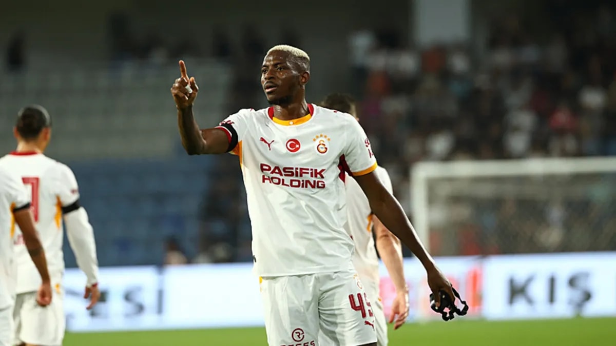Galatasaray'da Victor Osimhen'in Sakatlık Dönüş Tarihi Netleşti