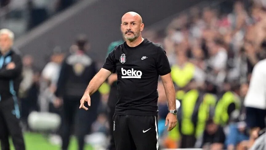 Beşiktaş Teknik Direktörü Italiano'dan Taraftara Mesaj: Dinamik Futbol Hedefi