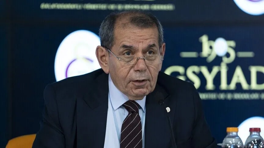 Galatasaray'da Başkan Özbek'ten Okan Buruk'a Destek: "İletişim Sorunu Yok"