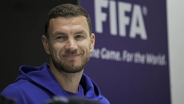 Edin Dzeko Milli Takım Kariyerine İsveç Maçıyla Veda Ediyor