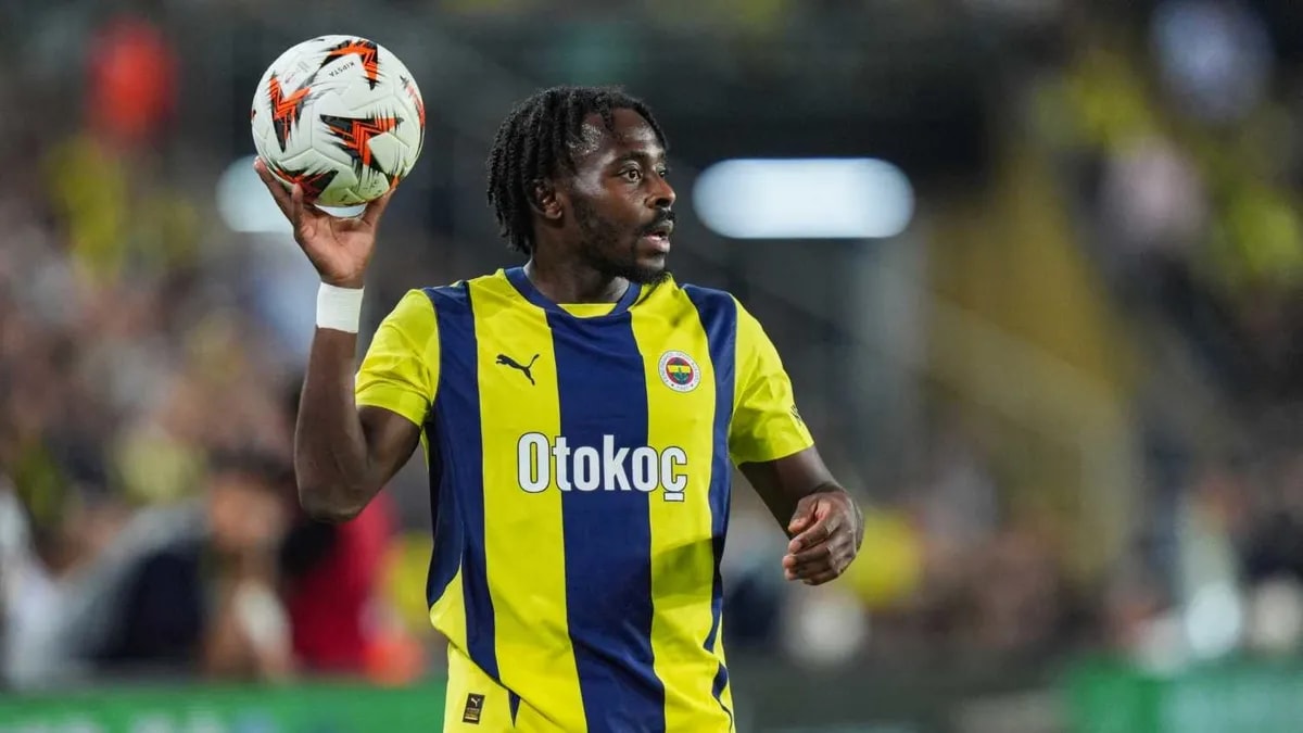 Şampiyonlar Ligi Maçı Öncesi Eski Fenerbahçeli Osayi-Samuel Sürprizi