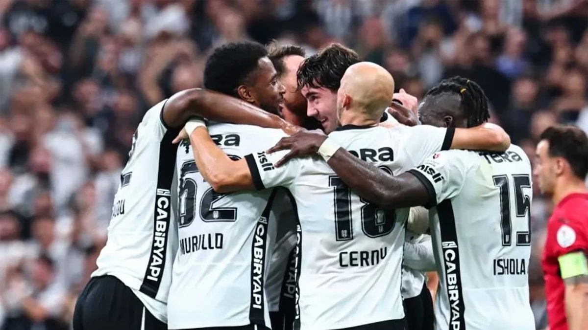 Beşiktaş'ın Trabzonspor Maçı Kadrosu Açıklandı: Vlahovic Durumu Merak Konusu