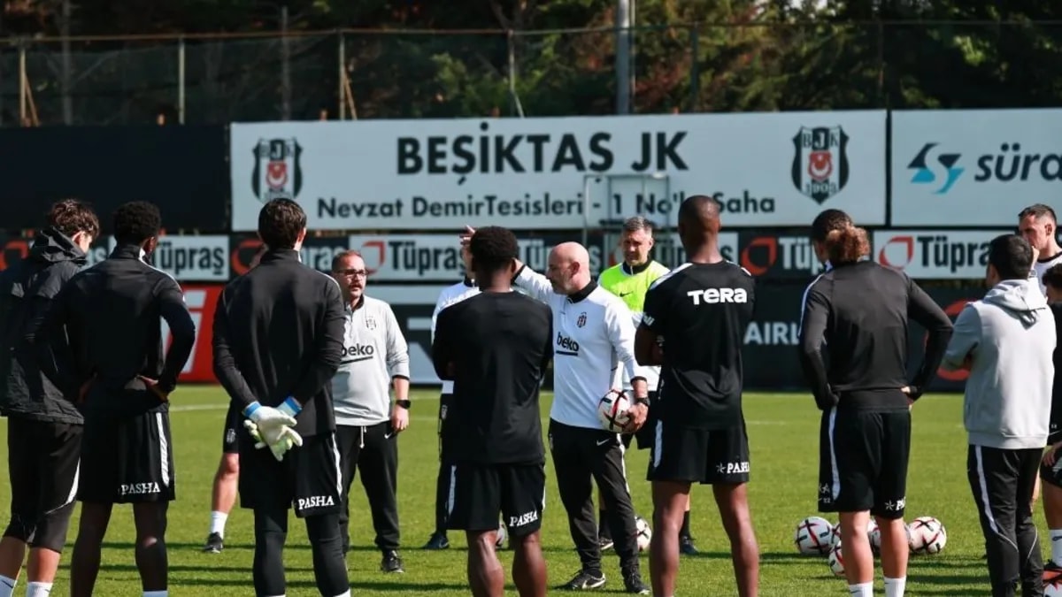 Beşiktaş, UEFA Avrupa Ligi'ndeki Crystal Palace Maçı İçin Hazırlıklarını Tamamladı