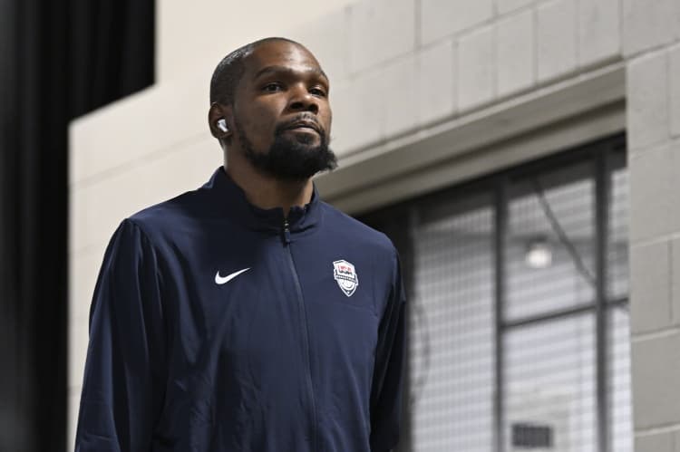 Kevin Durant: 2028 Olimpiyatları'nda Eğer Hala Kendim Gibiysem, Kenarda Oturan Bir Veteran Olmak İstemem