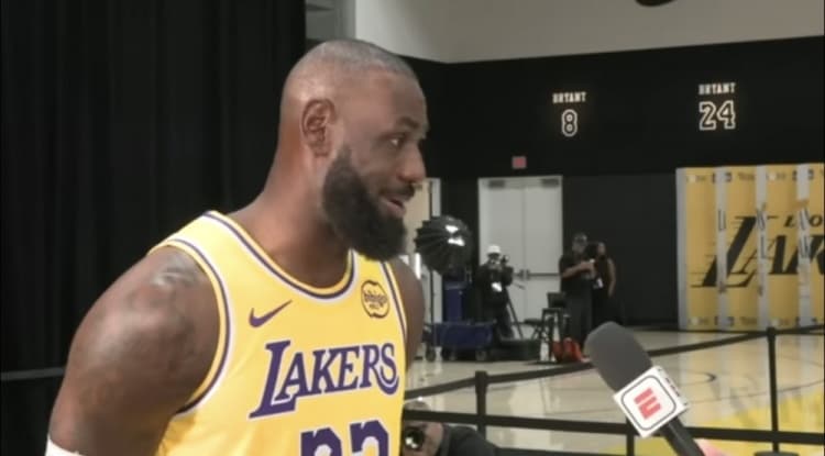 LeBron James: Kontratım Beni Endişelendirmiyor, Basketbol Oynamaya Devam Edeceğim İçin Minnettarım