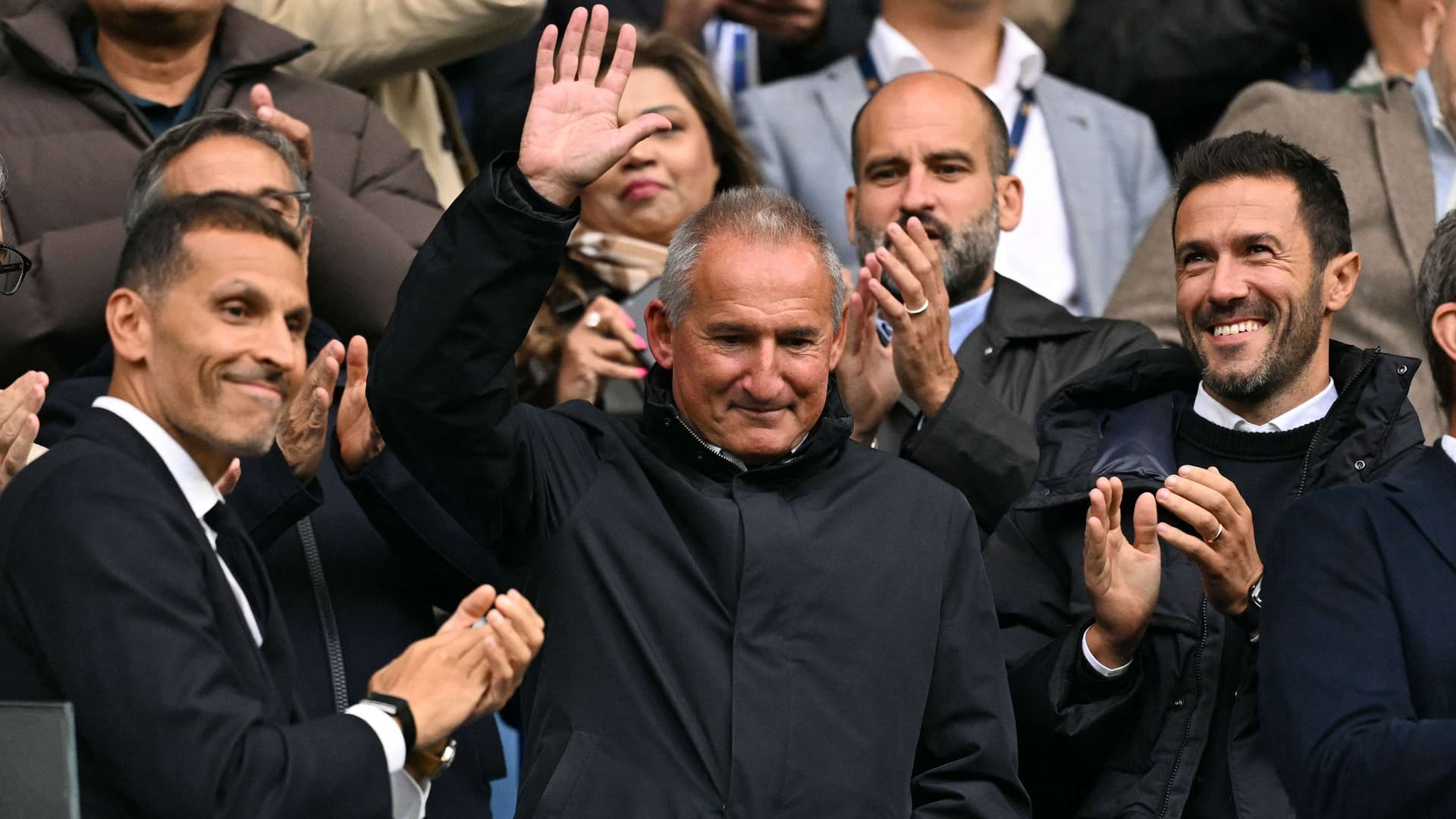 Manchester City'den Eski Sportif Direktör Begiristain'a 280 Bin Sterlinlik Otomobil Hediye