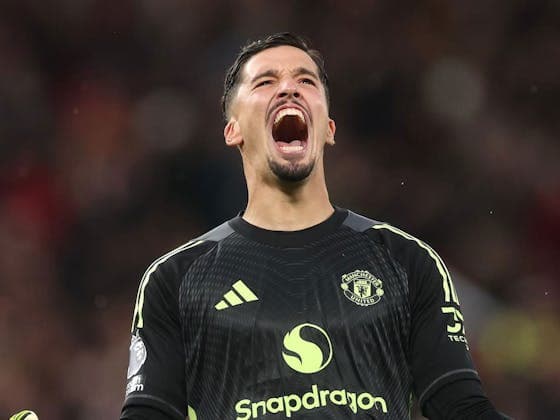 Altay Bayındır'dan Takım Arkadaşlarına Chelsea Galibiyeti Coşkusunu Kaybetmeyin Çağrısı