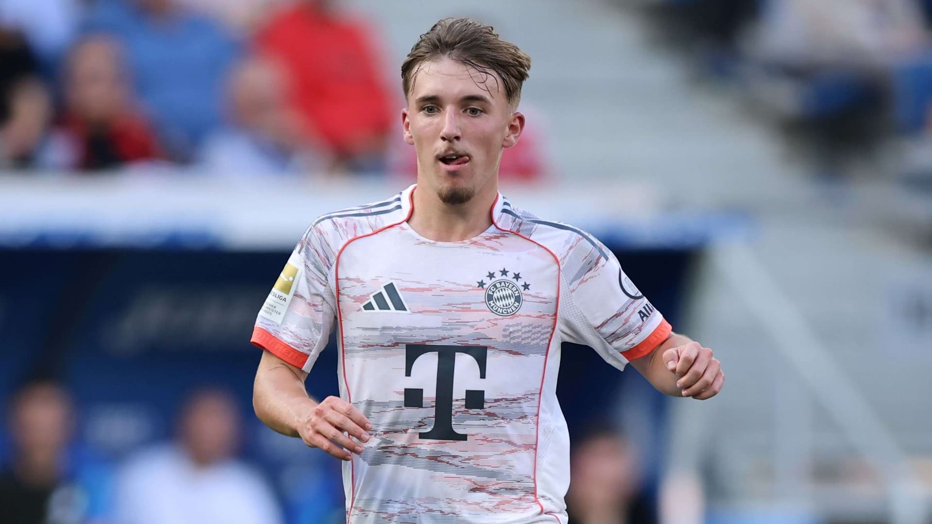 Bayern'in genç yıldızına ilk maçından sonra "Hâlâ çok eksiğin var" uyarısı