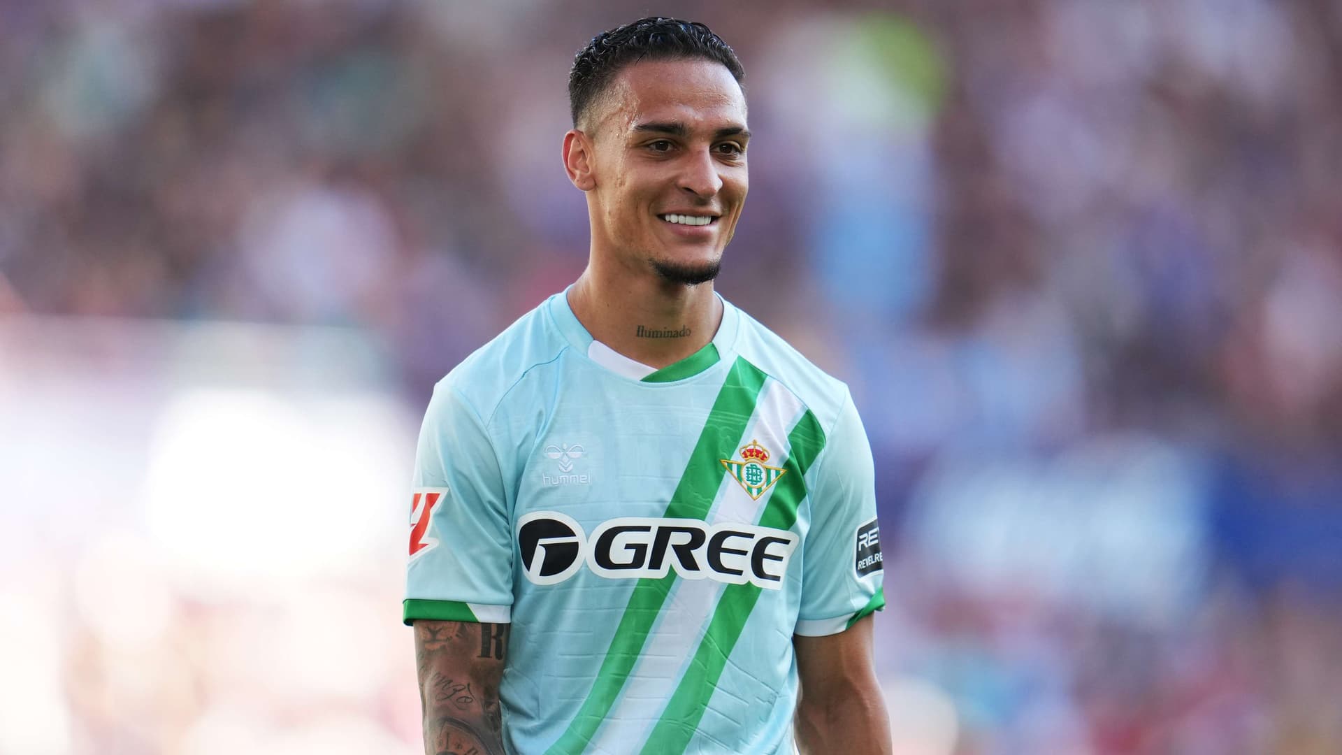 Antony her şeyden memnun, Betis teknik direktörü gelişme bekliyor