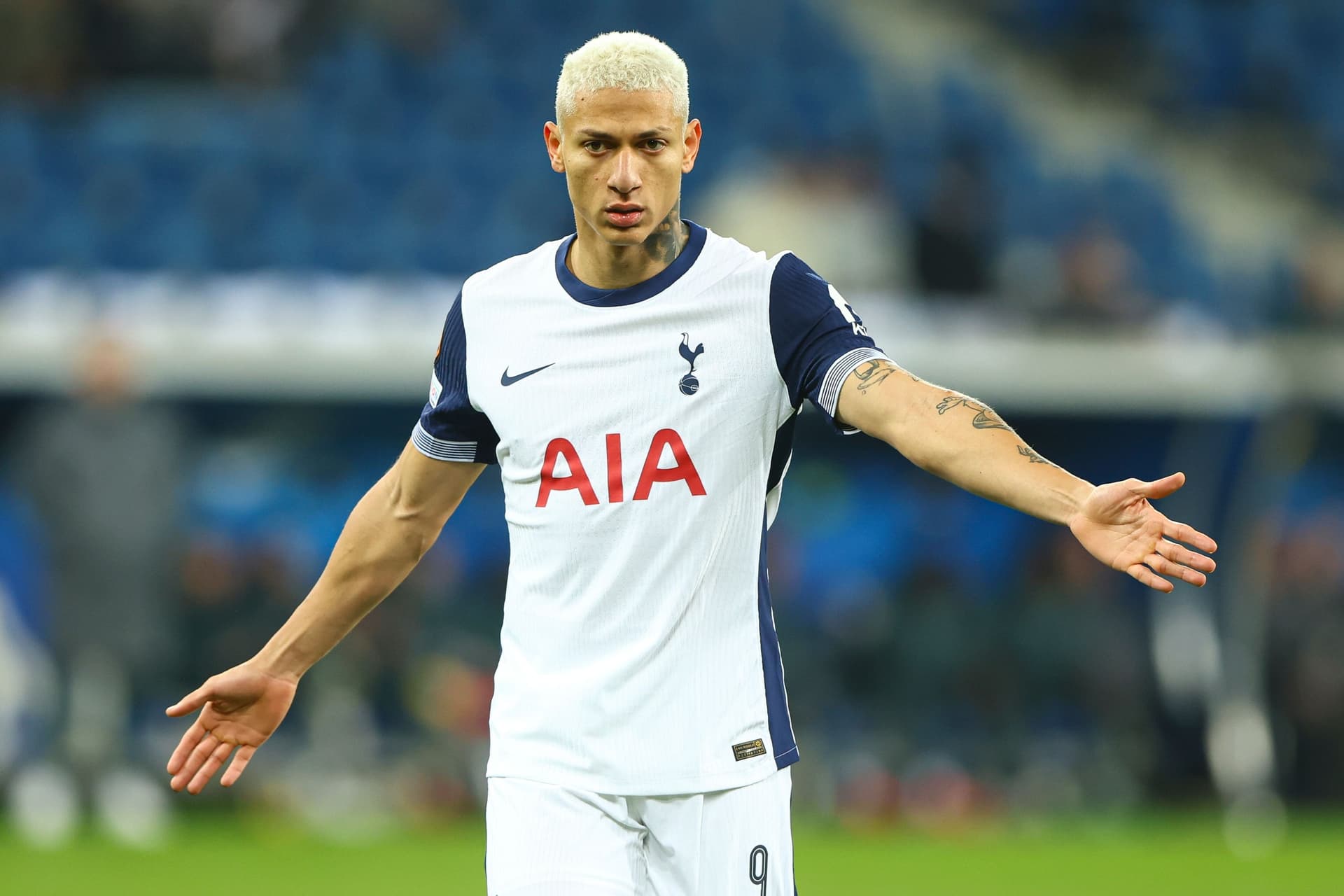 Richarlison: Brezilya 9 numaralı formasının tuzağına bir daha düşmeyeceğim, bir gazeteci sakatlanmamı dilemişti