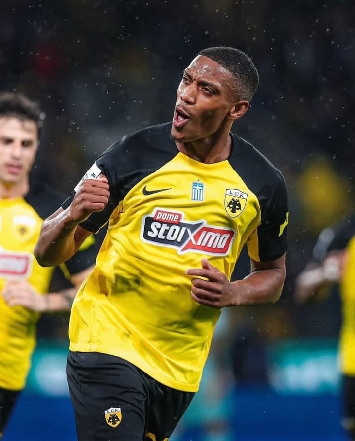 Martial, 10 Yıl Önce 60 Milyon Euro'ya Satılmıştı, Şimdi 29 Yaşında Atina'da 1 Milyon Euro'ya Gözden Çıkarıldı