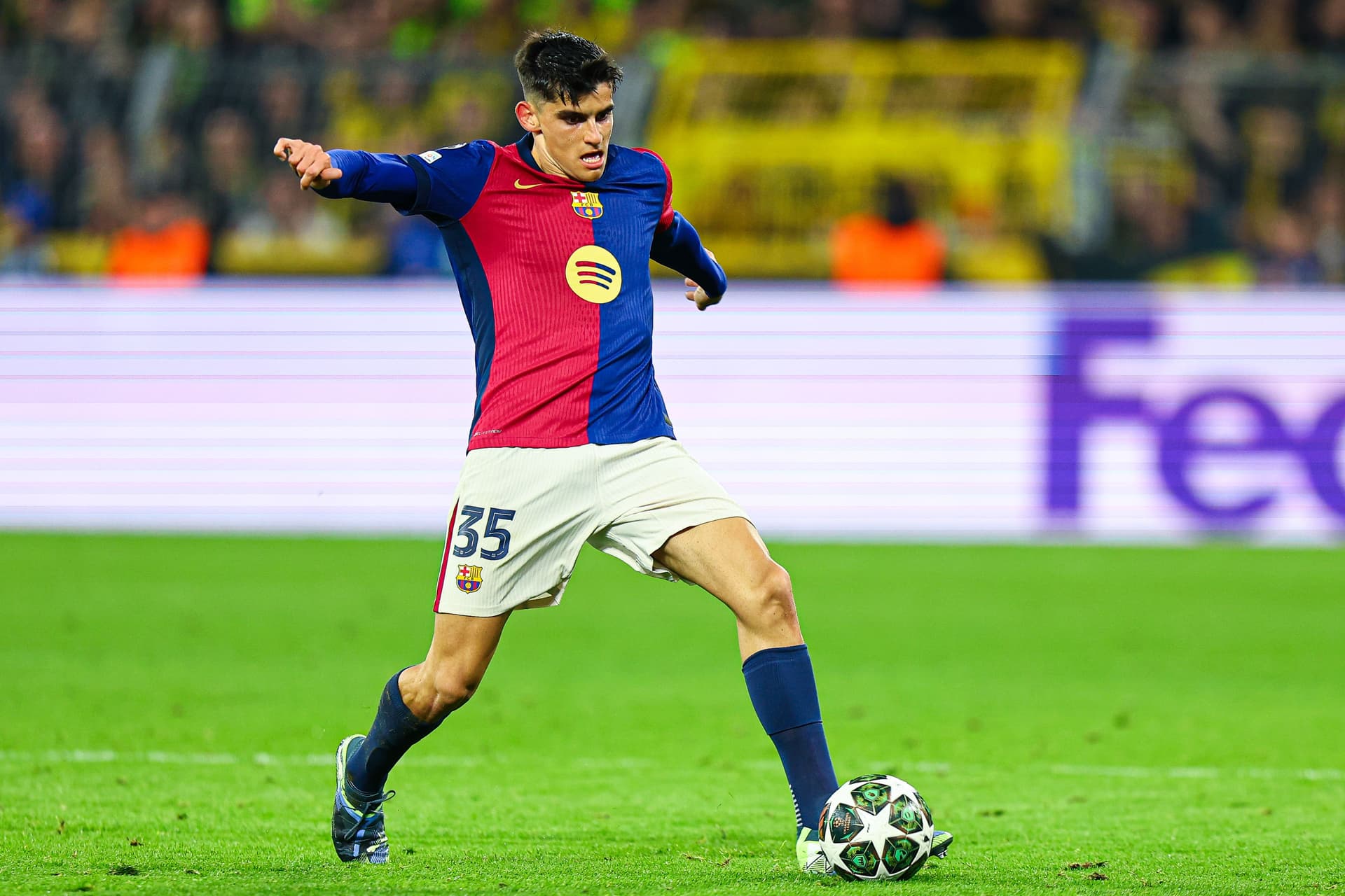 Sport: Flick ve Deco, Gerard Martín'e Güveniyor, Gelecek Maçlarda İlk 11'de Olacak