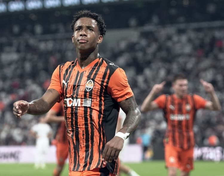 Oscar'a Aday Senaristten Shakhtar Donetsk'in Savaş Zamanı Hikayesi Film Oluyor