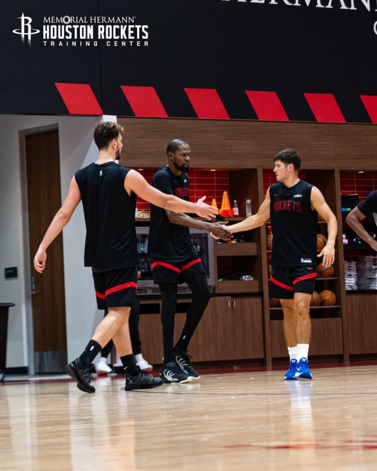 Ünlü Yorumcu: NBA'de 90'lardaki Antrenmanlar Çok Yoğundu, Oyuncular Kamp Öncesi Haftalarda Endişelenirdi