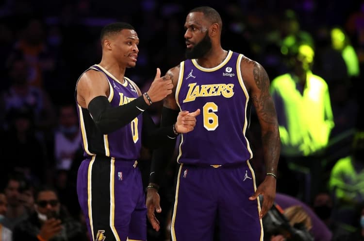 Westbrook'tan James'e Sitem: Godfather Repliğini Bile Bilmiyor!