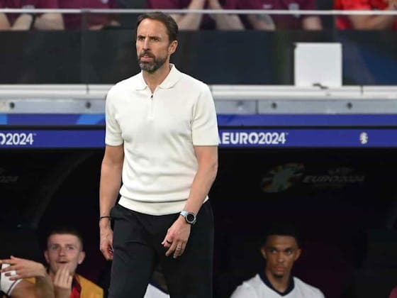 Manchester United'ın Teknik Direktör Arayışında Yeni Gelişmeler: Southgate İhtimali Artarken Amorim'in Durumu Zorlaşıyor