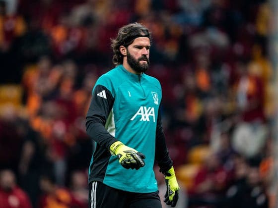 Alisson'dan Liverpool'a Kötü Haber: Yıldız Kaleci Altı Hafta Yok