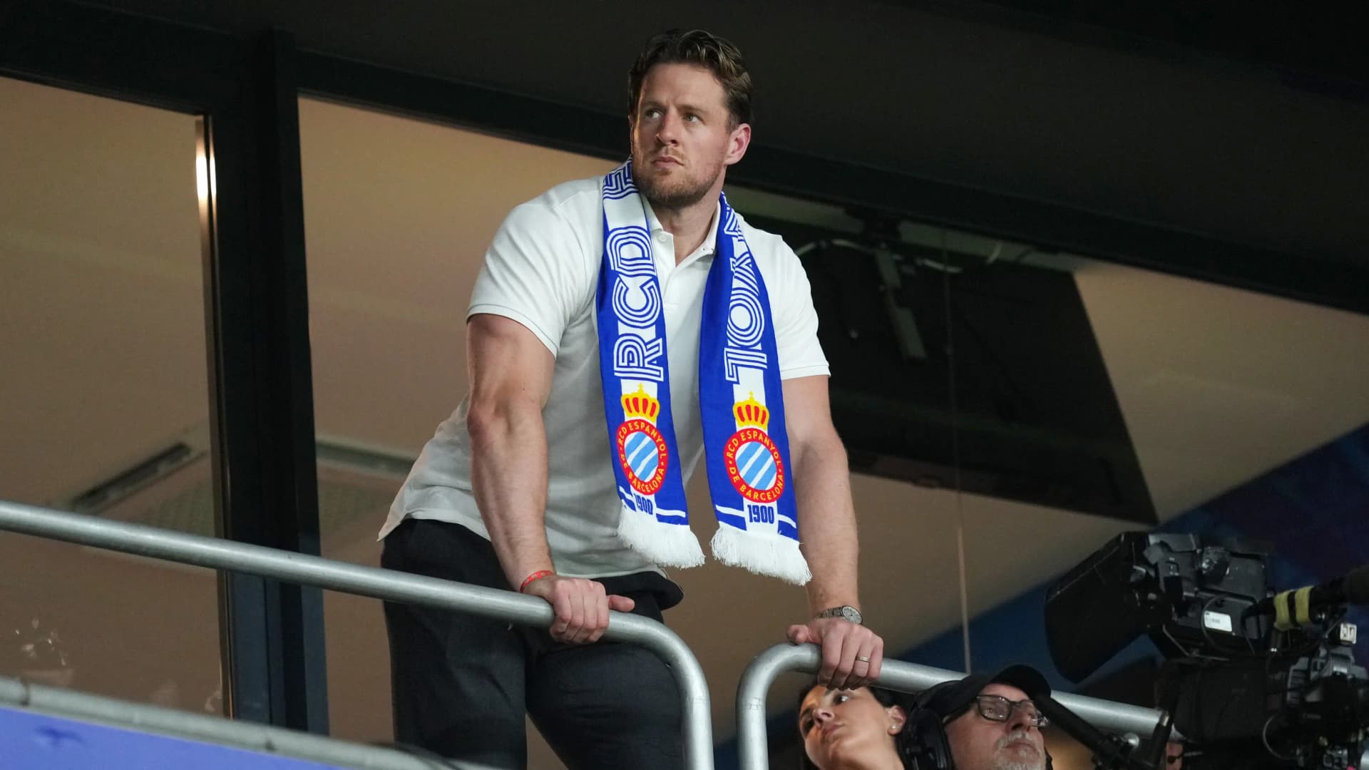 JJ Watt Espanyol'un Satın Alınması Tamamlanınca Mesaj Yayınladı