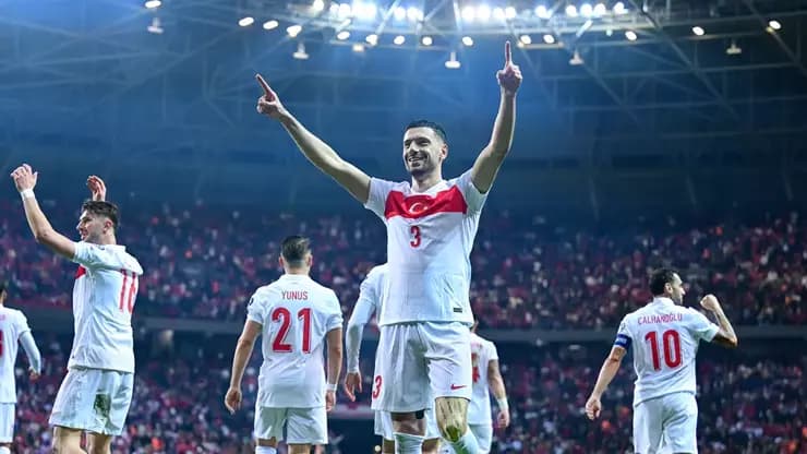 Merih Demiral'dan Transfer Müjdesi: "Benden Mutlusu Yok!"