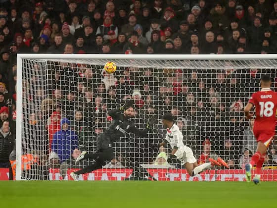 Liverpool-Manchester United Derbisi: Rekabetin Anatomisi