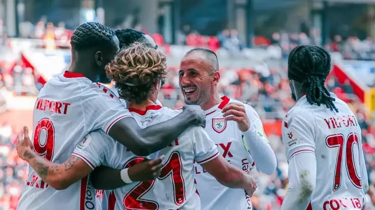 Samsunspor deplasmanda coştu!