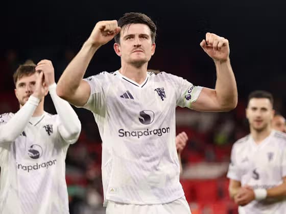 Manchester United Dirilişi: Gerçekten Hava mı Yakaladılar, Yoksa Sadece Göz Boyama mı?