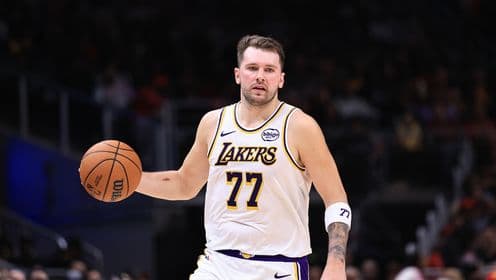 Eksik Atlanta, Lakers'ı Avladı! Bogdanovic'ten Şov, Doncic'in Çabası Yetmedi