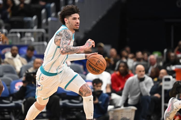 Charlotte Hornets Koçu: LaMelo Ball'un Dönüşü Yakın!