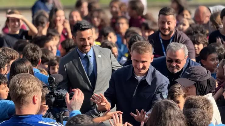 Kerem Aktürkoğlu'ndan Minik Başkan'a Büyük Jest!