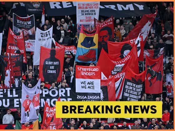Manchester United'dan 25'lik yıldıza veda kararı!