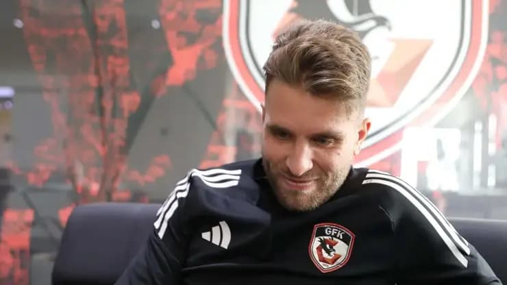 Kevin Rodrigues'ten Puskas Sürprizi Annem Söyledi!