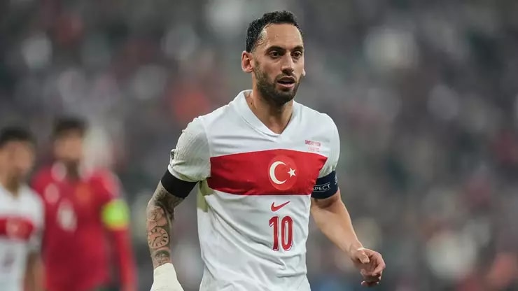A Milli Takım'a Çalhanoğlu Şoku!