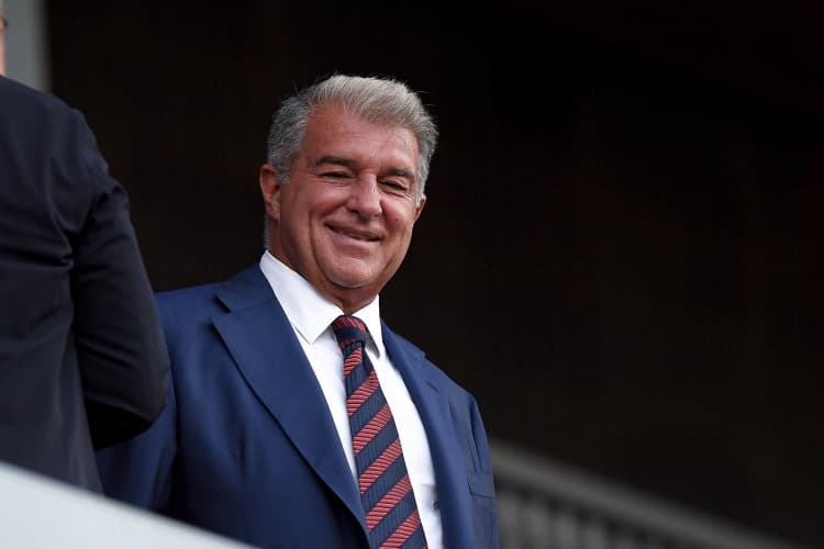 Laporta'dan Real Madrid'e Sert Sözler: Barcelona'nın Yükselişi Madrid'i Korkuttu!