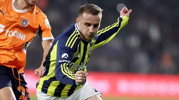 Kerem Aktürkoğlu'ndan Taraftara Özür Mesajı