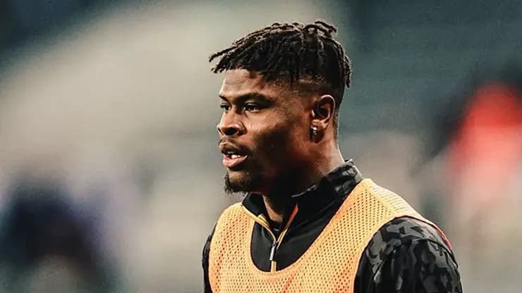 Beşiktaş Agbadou bombası Ada'dan! Stoper transferi tamam