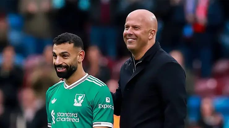 Liverpool'da Salah-Slot zirvesi! Yeni dönem başlıyor