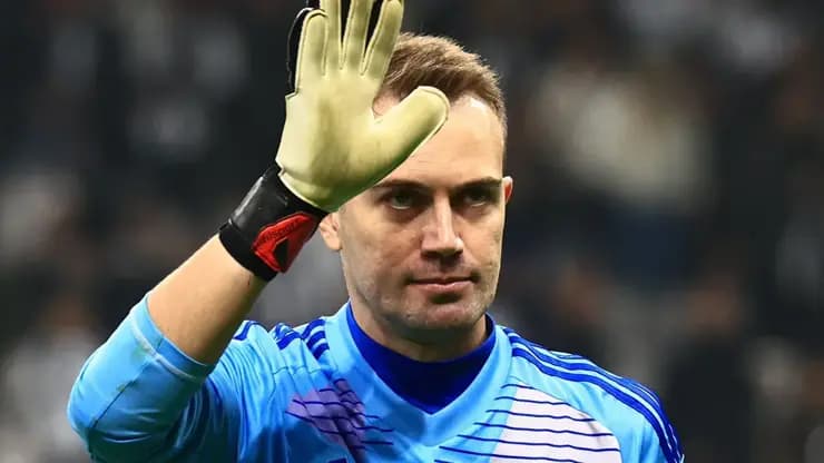 Mert Günok Beşiktaş'tan Gidiyor Mu? Transfer İddiası!