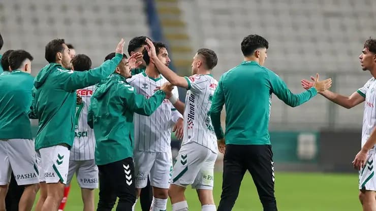 Konyaspor Antalya'yı Tek Golle Devirdi!