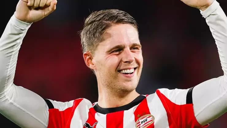 Fenerbahçe Veerman transferinde son perde PSV açıkladı