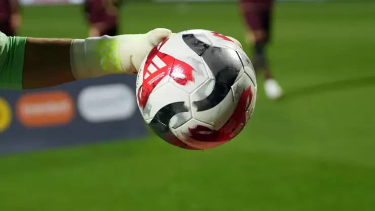 Süper Lig'de Gol Ziyafeti: İlk Yarıda 398 Gol! Yıldızlar Parladı
