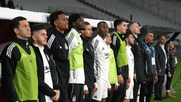 Beşiktaş Yedekleri Alarm Veriyor!