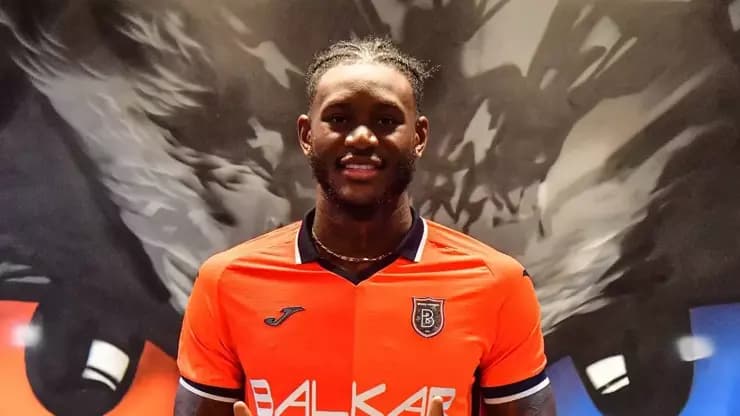 Opoku İçin Başakşehir Trabzonspor Restleşmesi