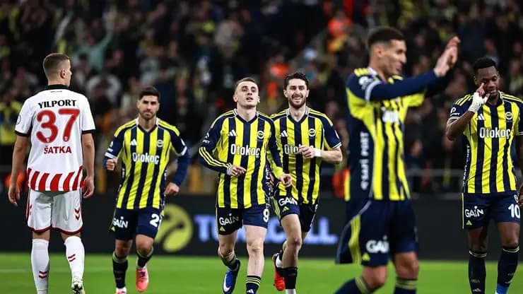 Fenerbahçe Samsun'u Devirdi! Süper Kupa'da Derbi Alarmı!