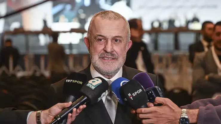 Ahmet Ürkmezgil Yoğun Bakımda: Beşiktaş'tan Haber Bekleniyor
