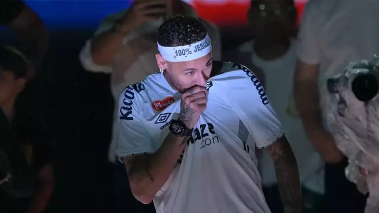 Santos Neymar'ı bırakmıyor Sözleşme uzadı!