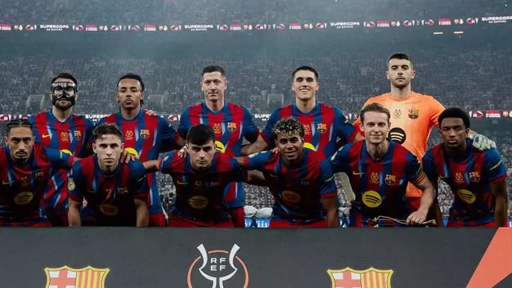 Barcelona Süper Kupa'yı Kaldırdı Real Madrid Yıkıldı