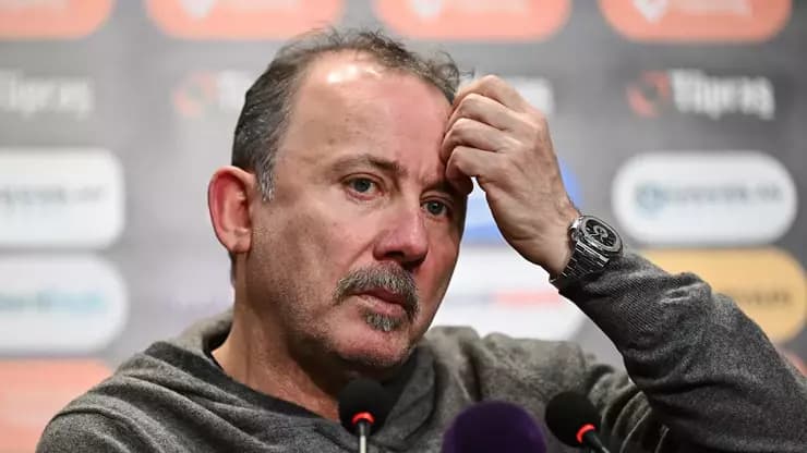 Beşiktaş'tan Transfer Hamlesi: O Yıldız Kalıyor!
