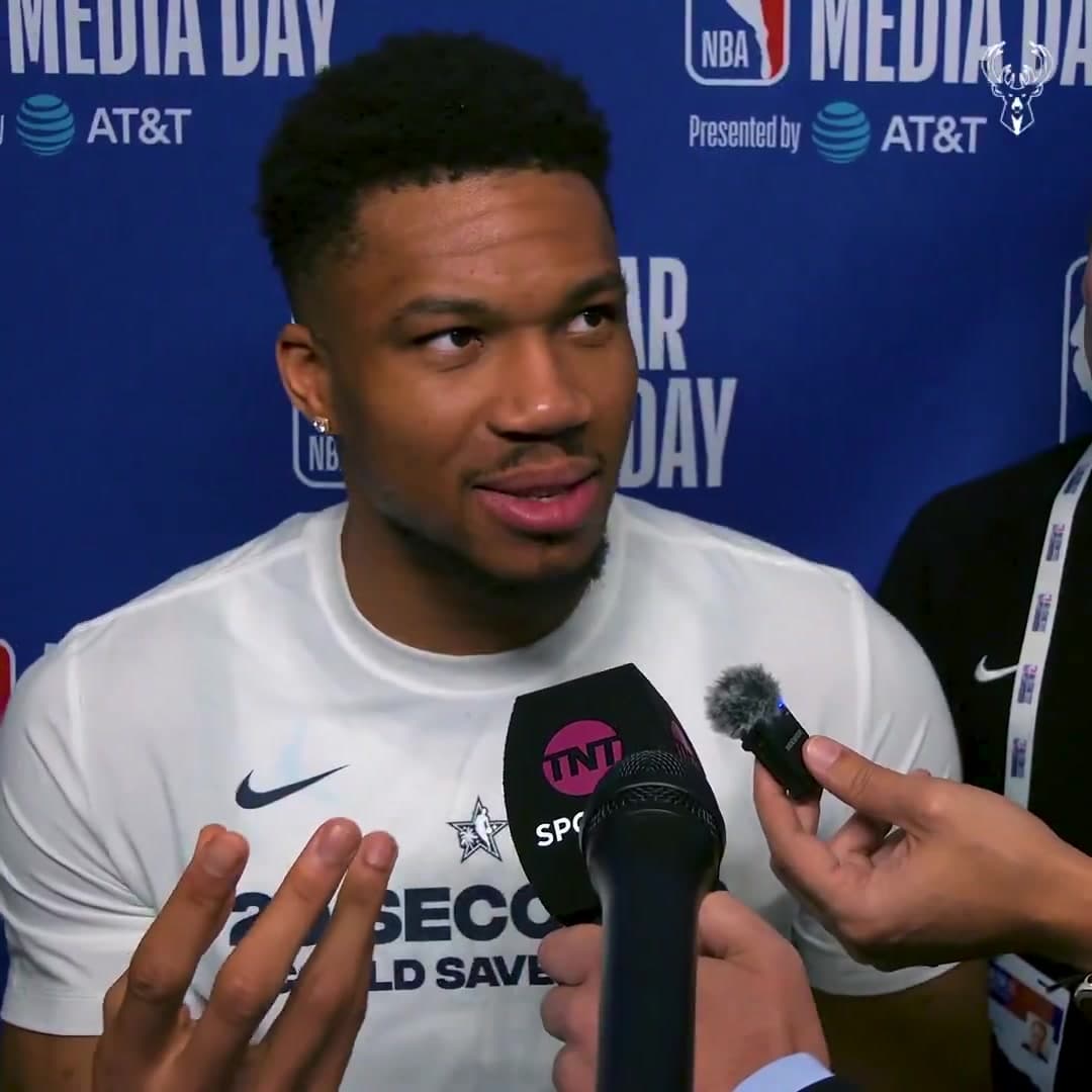 Antetokounmpo'dan Messi mi Ronaldo mu Tartışmasına Net Yanıt: Ben Ronaldo'cuyum!