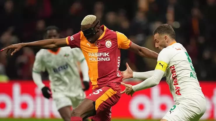 Galatasaray Alanya'yı Üçledi Liderliği Sağlamlaştırdı